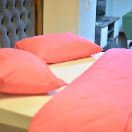 アパートホテル Kardelenkonakbutikhotel